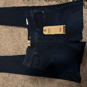 Levi's women’s dark jeggings